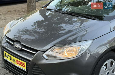 Седан Ford Focus 2012 в 