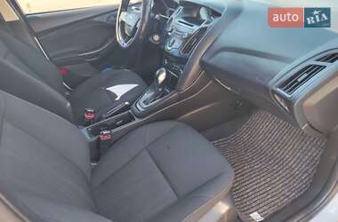 Седан Ford Focus 2016 в 