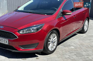 Седан Ford Focus 2015 в 