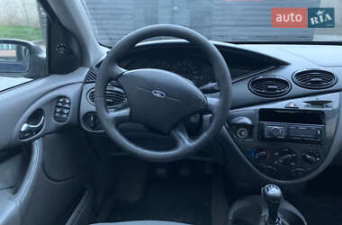 Универсал Ford Focus 2000 в 