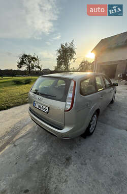 Універсал Ford Focus 2010 в 