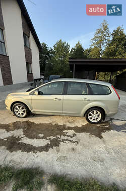 Універсал Ford Focus 2010 в 