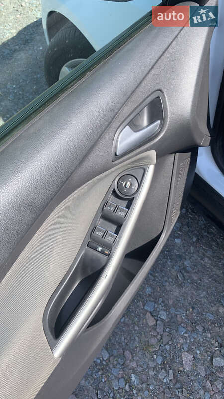 Универсал Ford Focus 2012 в Львове