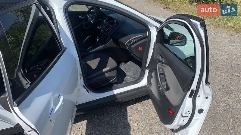 Универсал Ford Focus 2012 в Львове