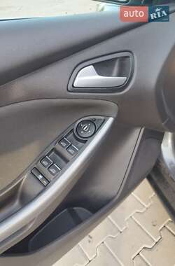 Универсал Ford Focus 2011 в 