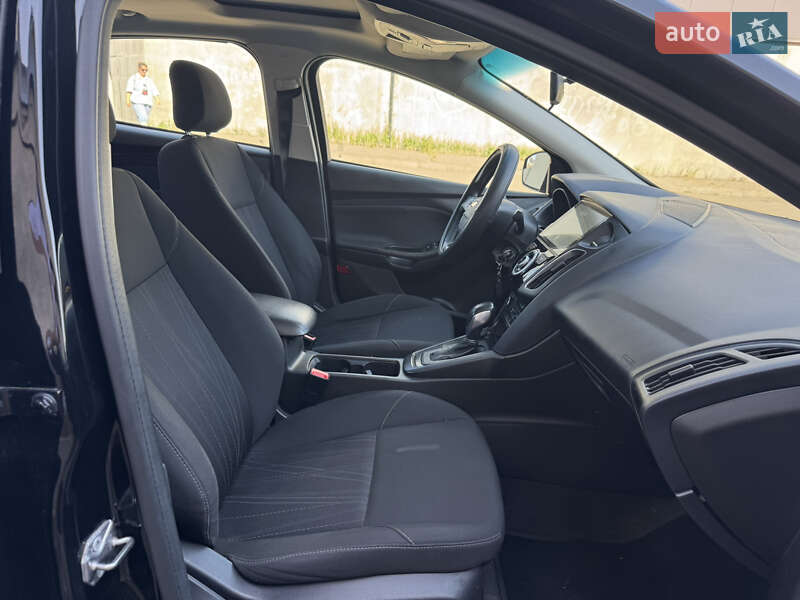 Седан Ford Focus 2018 в Киеве фото 26 Седан Ford Focus 2018 в Киеве
