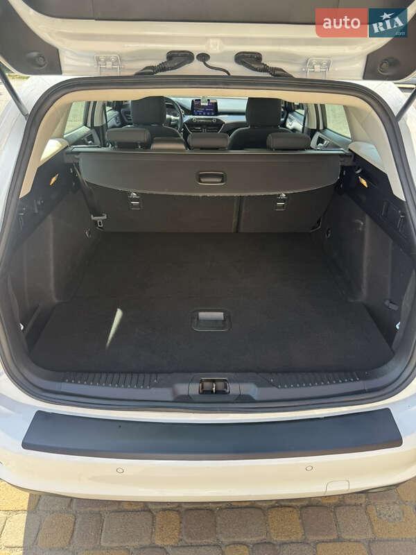 Універсал Ford Focus 2020 в Сваляві фото 25 Універсал Ford Focus 2020 в Сваляві