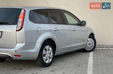 Универсал Ford Focus 2010 в 