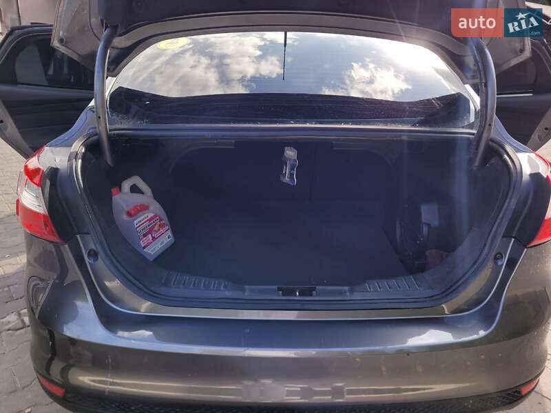 Седан Ford Focus 2011 в Підволочиську