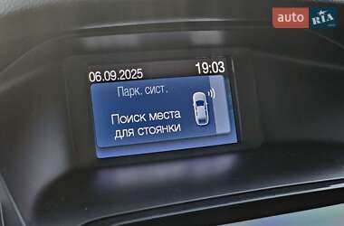 Седан Ford Focus 2011 в 