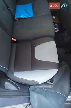 Хэтчбек Ford Focus 2013 в 