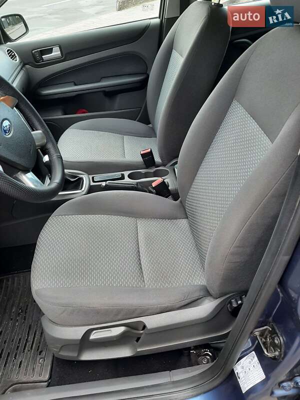 Хэтчбек Ford Focus 2006 в Ивано-Франковске фото 15 Хэтчбек Ford Focus 2006 в Ивано-Франковске