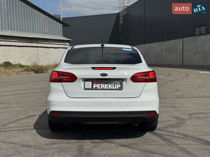 Седан Ford Focus 2017 в Києві