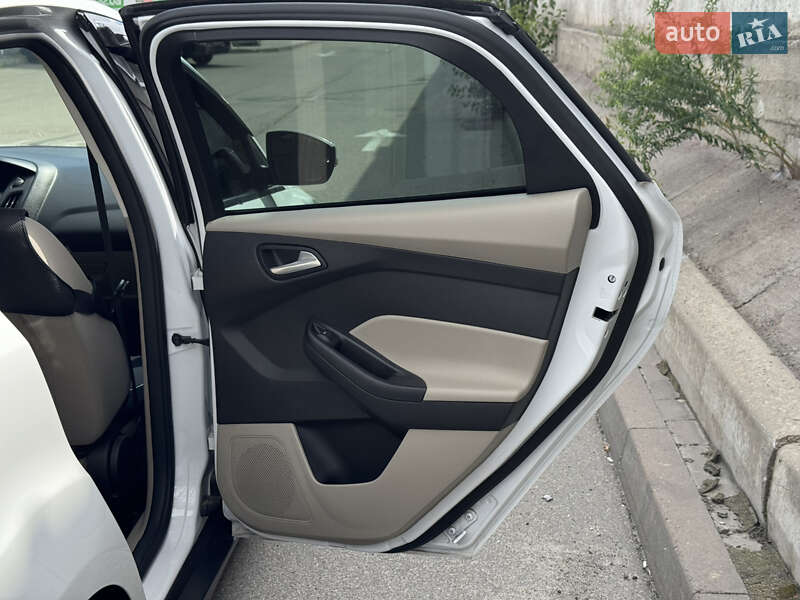 Седан Ford Focus 2017 в Києві