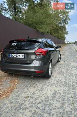 Хетчбек Ford Focus 2015 в Львові