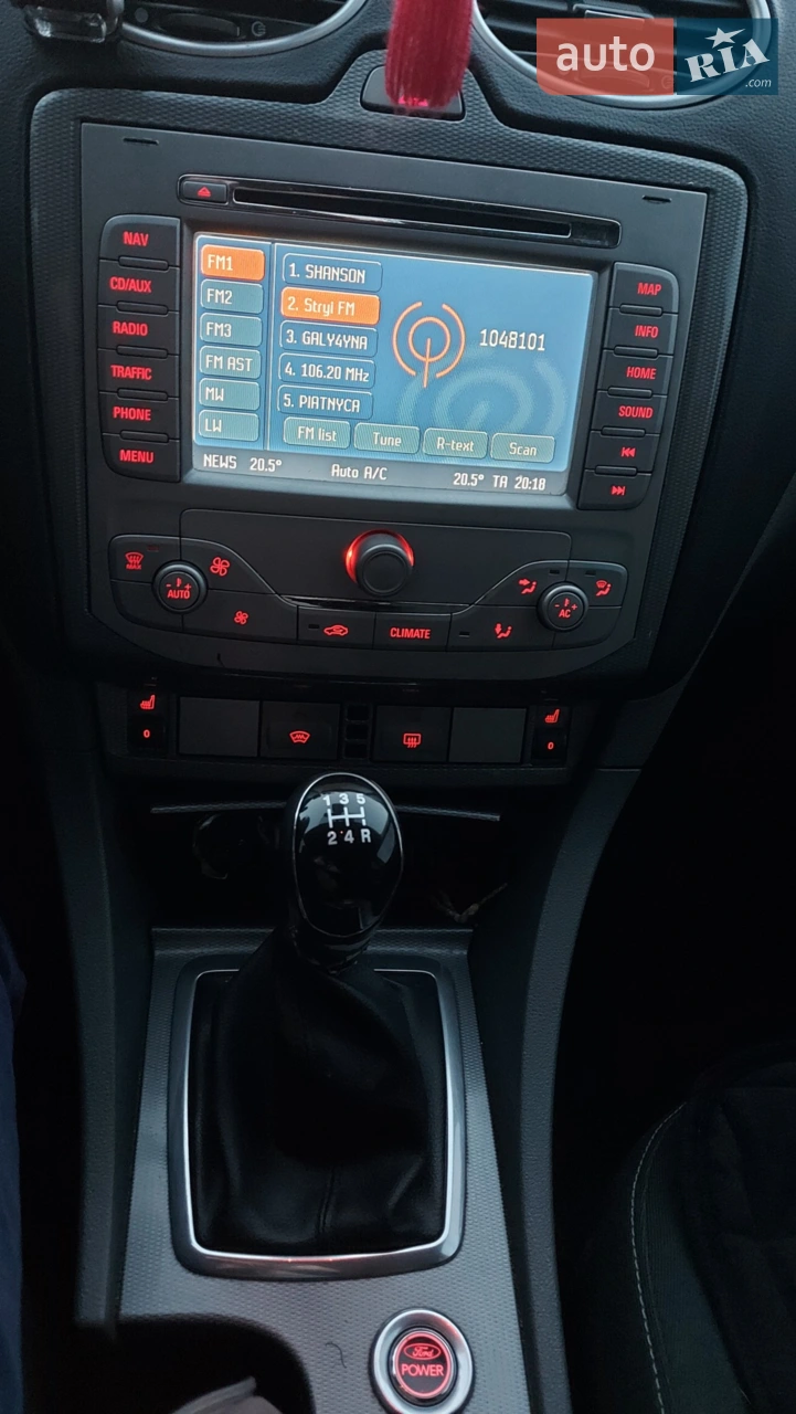 2010 Ford Focus - мініатюра 19