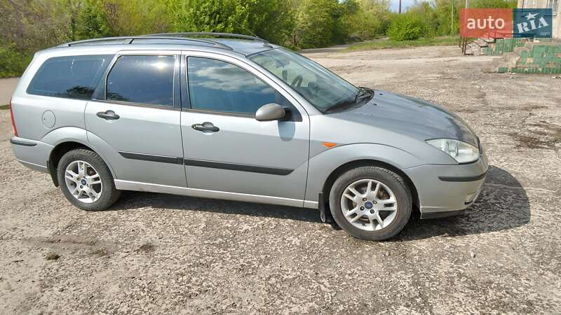 Ford Focus 2003
