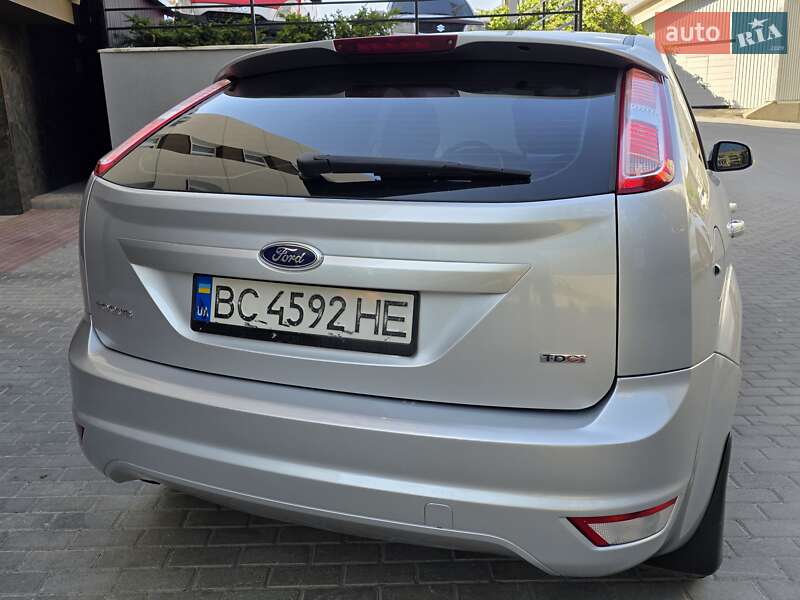 Хетчбек Ford Focus 2011 в Тернополі фото 9 Хетчбек Ford Focus 2011 в Тернополі