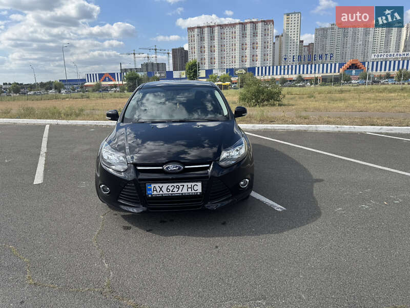 Хэтчбек Ford Focus 2013 в Киеве фото 15 Хэтчбек Ford Focus 2013 в Киеве
