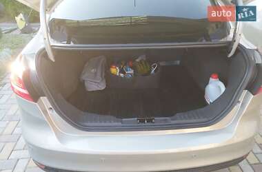 Седан Ford Focus 2015 в 