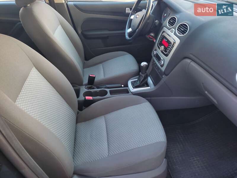 Универсал Ford Focus 2007 в Турбовом фото 31 Универсал Ford Focus 2007 в Турбовом