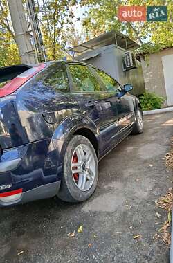 Хетчбек Ford Focus 2008 в 