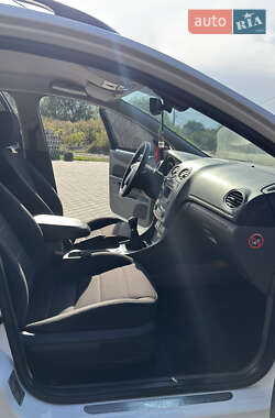 Універсал Ford Focus 2010 в 