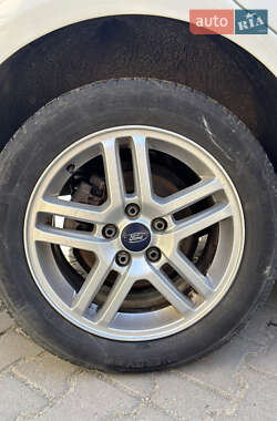 Універсал Ford Focus 2010 в 
