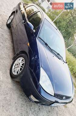Седан Ford Focus 2002 в 