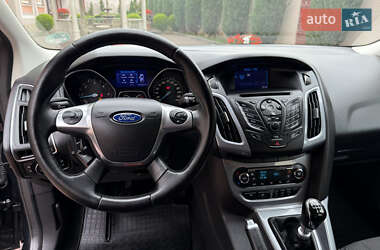 Универсал Ford Focus 2012 в 