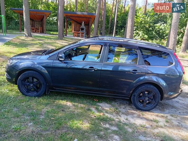 Універсал Ford Focus 2008 в Глухові