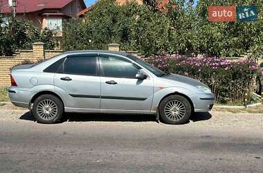 Седан Ford Focus 2004 в 