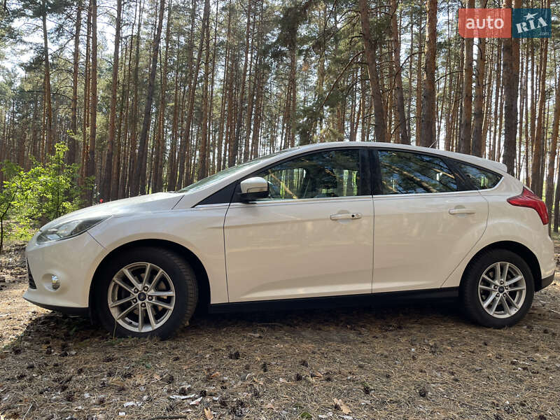 Хэтчбек Ford Focus 2012 в Полтаве фото 14 Хэтчбек Ford Focus 2012 в Полтаве