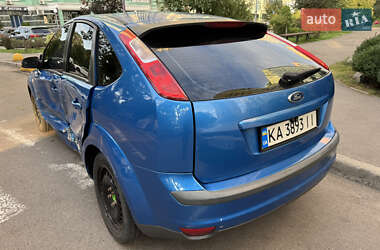 Хэтчбек Ford Focus 2007 в 
