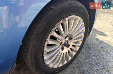 Універсал Ford Focus 2010 в 