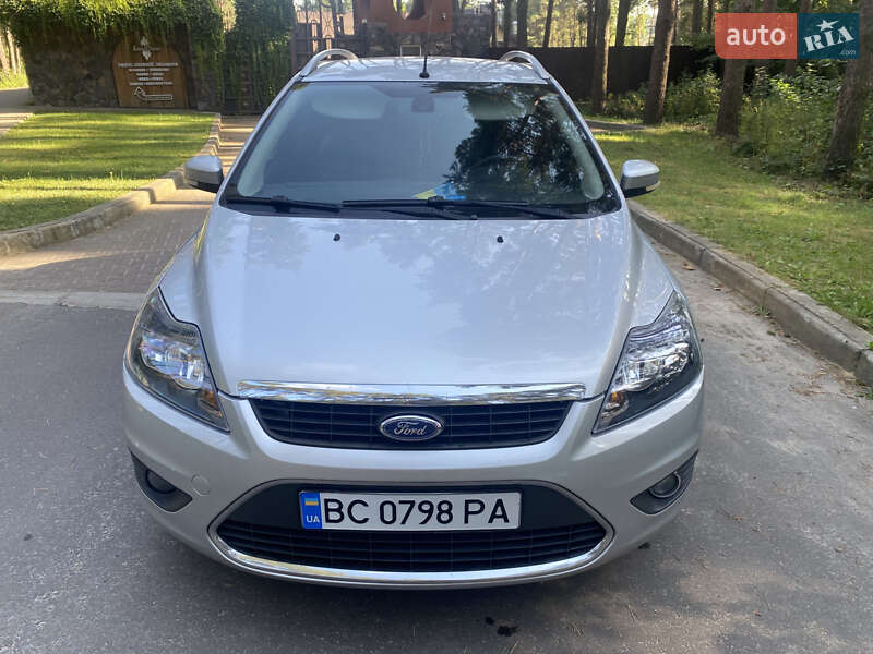 Универсал Ford Focus 2010 в 