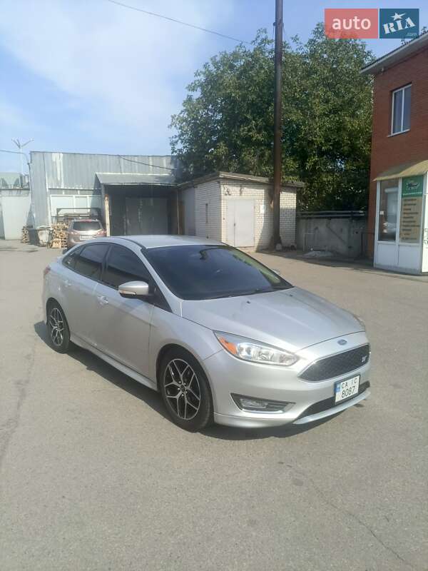Седан Ford Focus 2015 в Черкассах