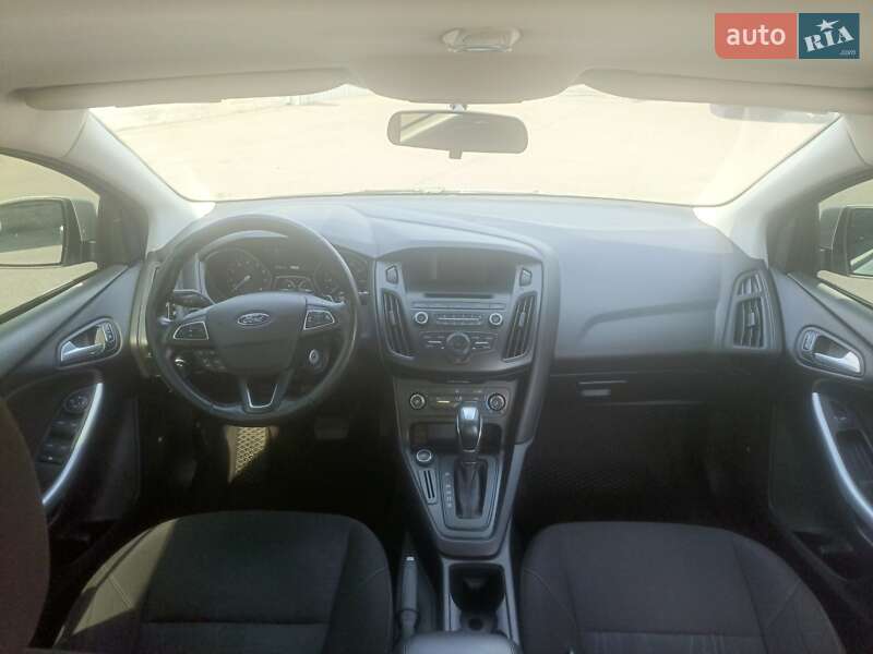 Седан Ford Focus 2015 в Черкассах