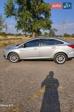 Седан Ford Focus 2018 в 