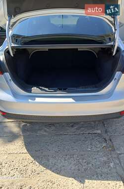 Седан Ford Focus 2018 в 