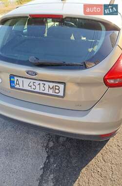 Хэтчбек Ford Focus 2016 в 