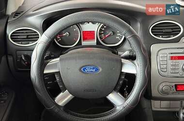Седан Ford Focus 2008 в 