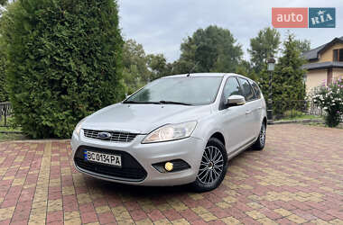 Универсал Ford Focus 2010 в Жовкве