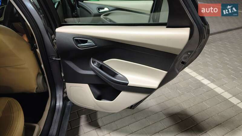 Седан Ford Focus 2012 в Києві