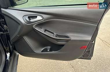 Хэтчбек Ford Focus 2017 в 