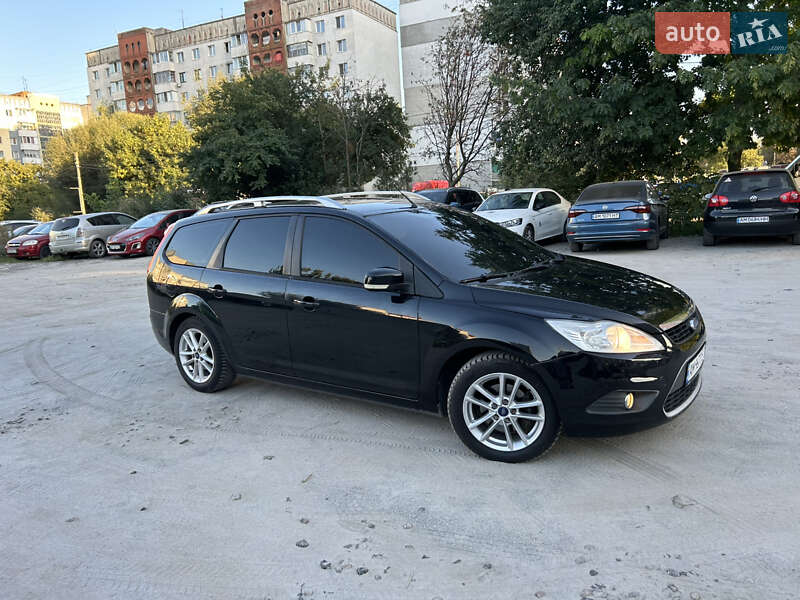 Универсал Ford Focus 2010 в Житомире фото 12 Универсал Ford Focus 2010 в Житомире