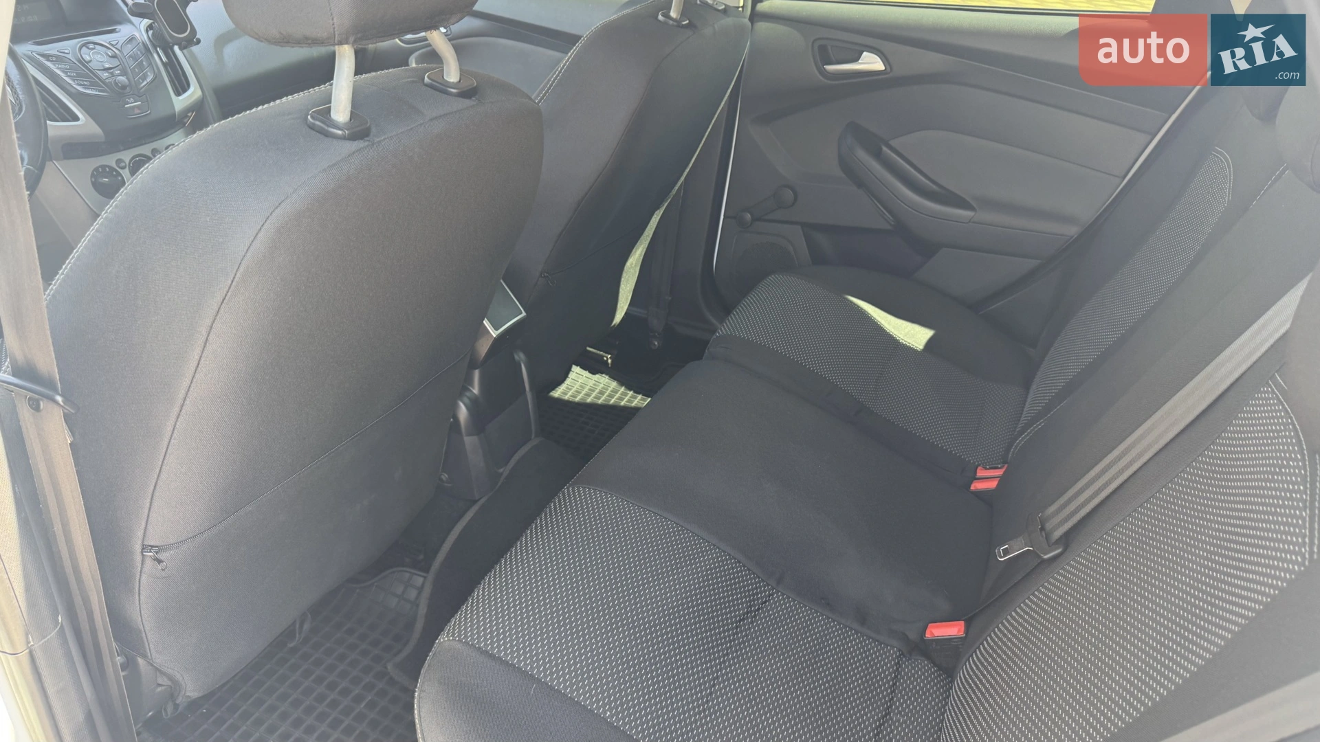 2013 Ford Focus - мініатюра 9