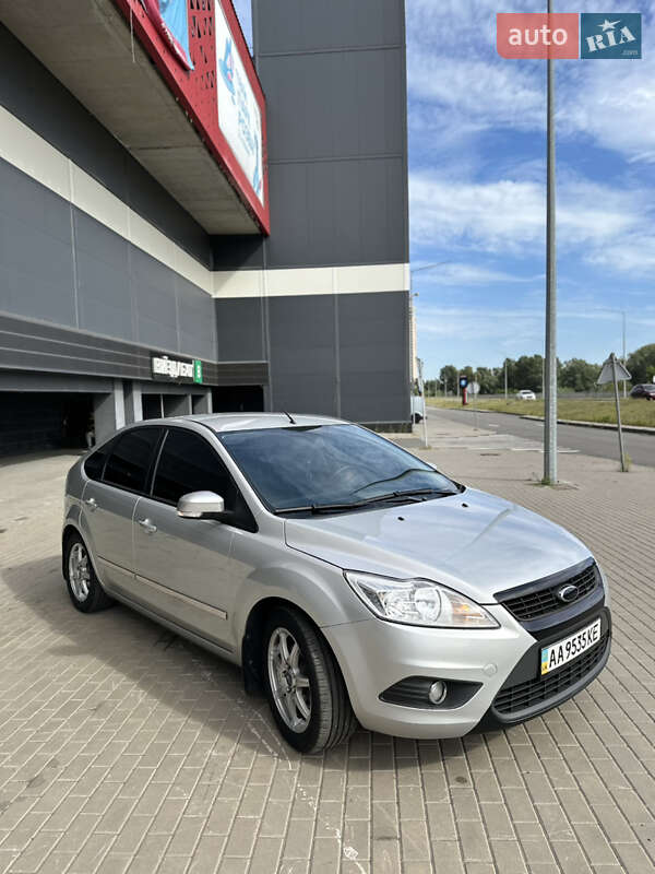 Хэтчбек Ford Focus 2010 в Киеве фото 10 Хэтчбек Ford Focus 2010 в Киеве