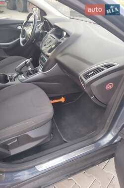 Универсал Ford Focus 2011 в 