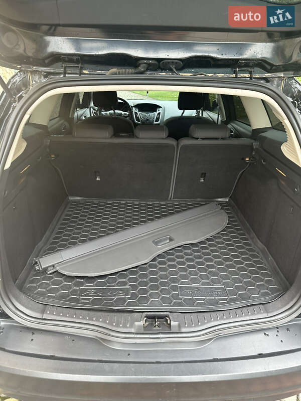 Универсал Ford Focus 2013 в Львове фото 52 Универсал Ford Focus 2013 в Львове